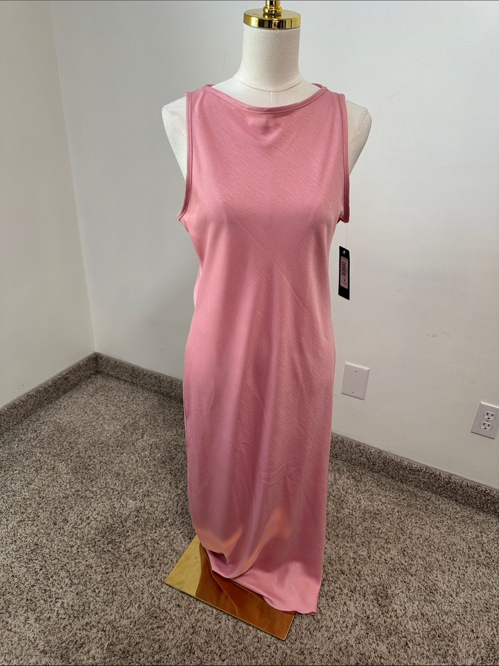 🌴 NWT Bebe Satin Maxi Dress